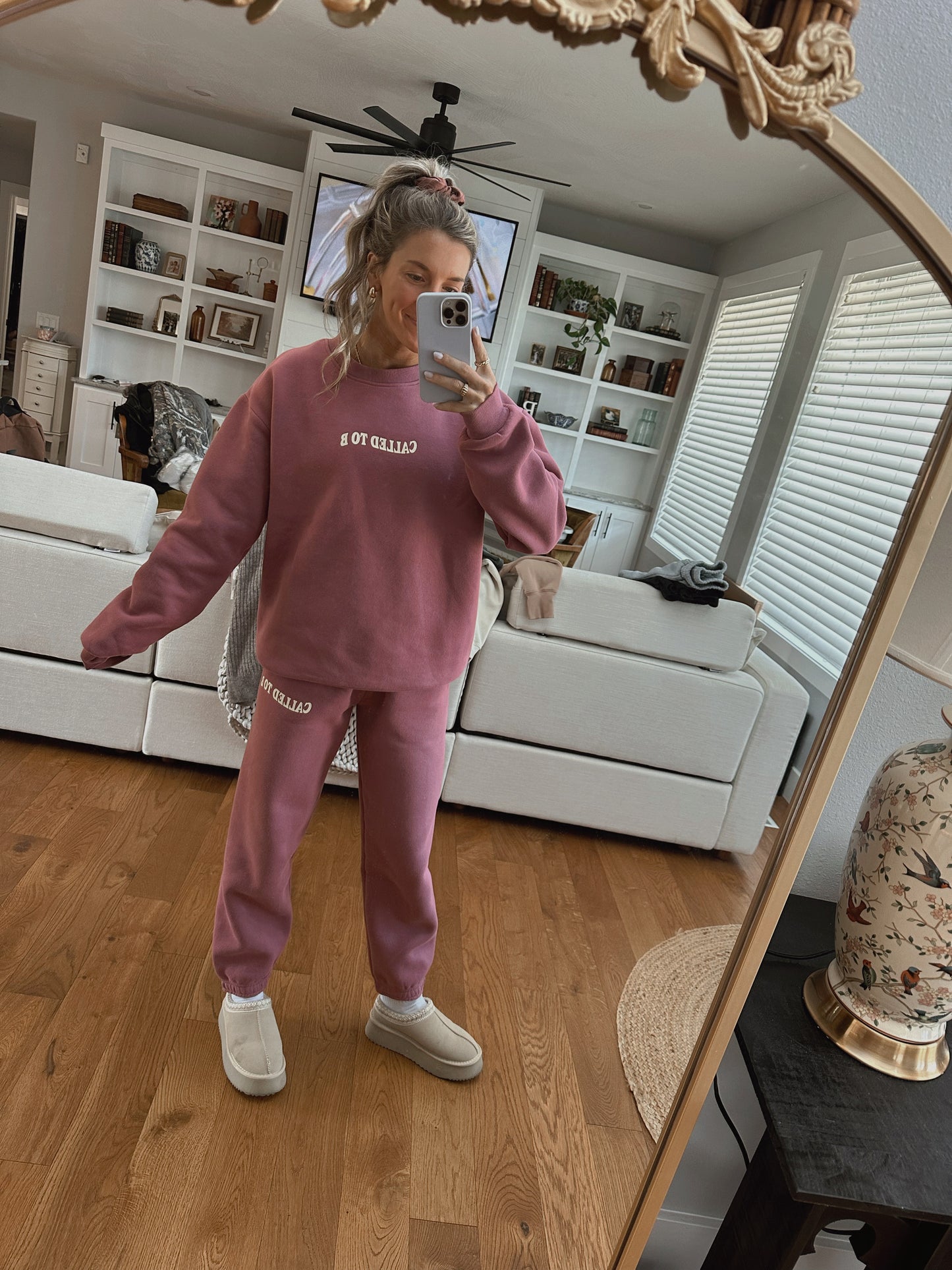 CALLED TO B Sweatpants