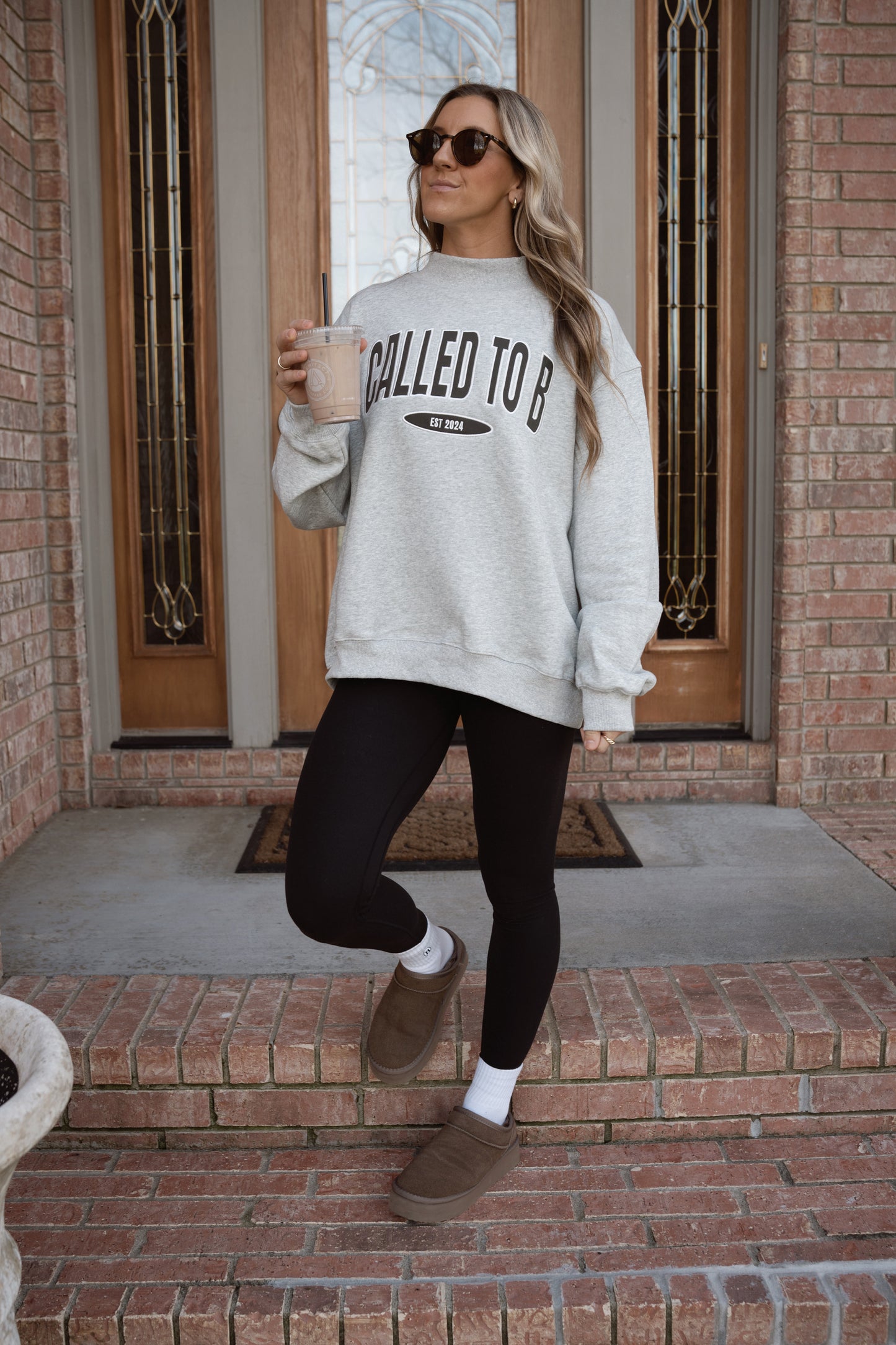 Called to B Classic Mockneck